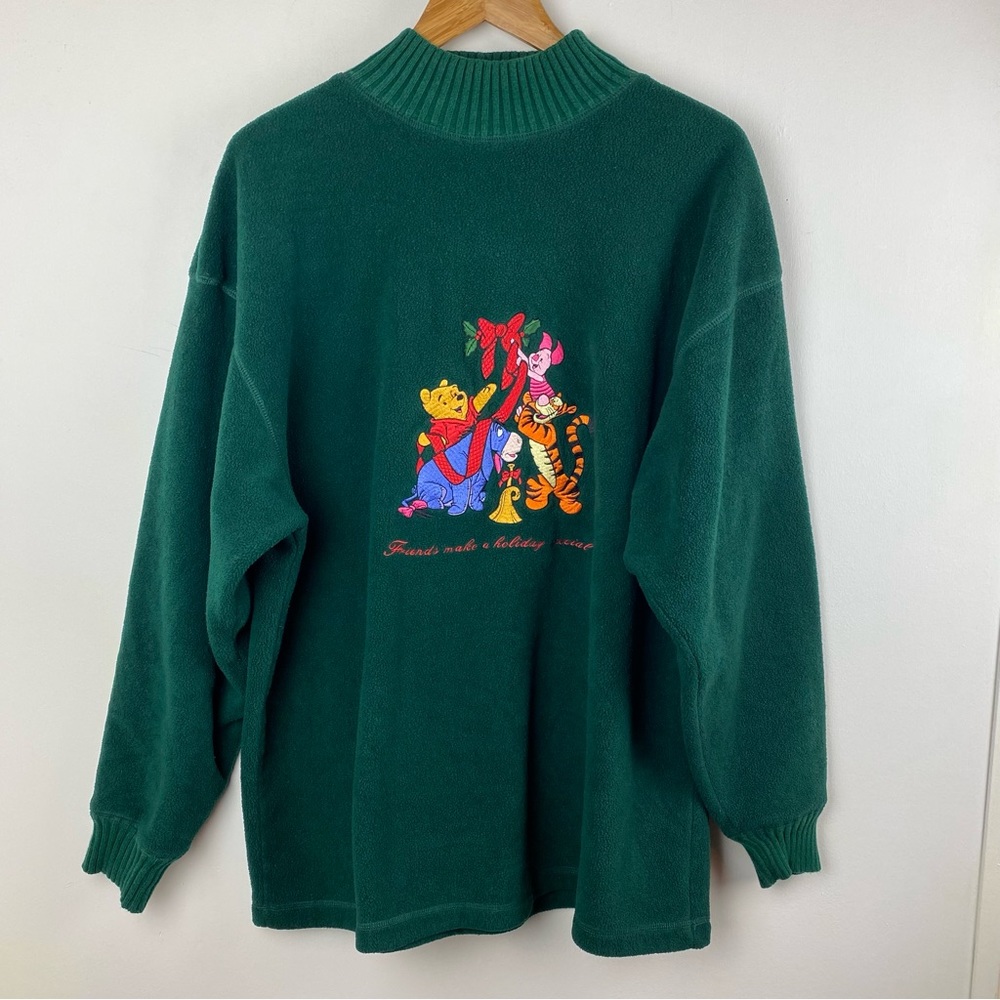 ❌SOLD❌Vintage Winnie the Pooh Fleece Sweater Christmas Sweatshirt XL - Picture 1 of 11